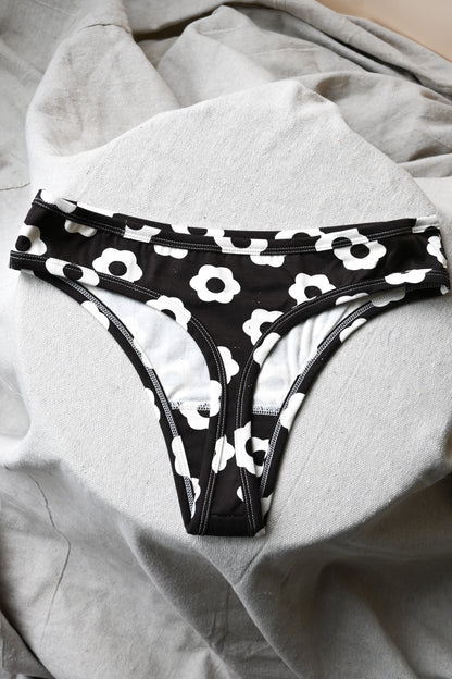 Lola Thong - Anemone