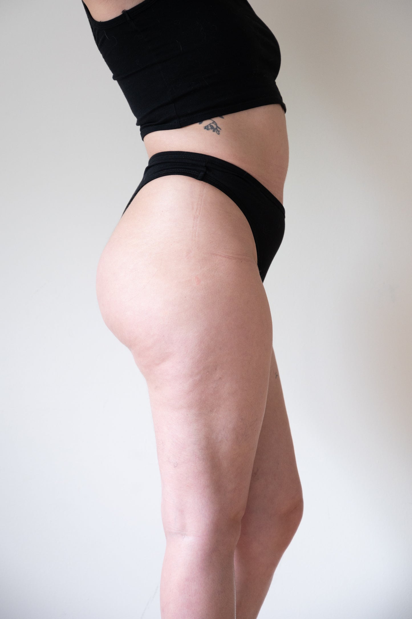 Lola Thong - Black